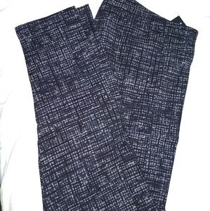 Daisy Fuentes Leggings NWT